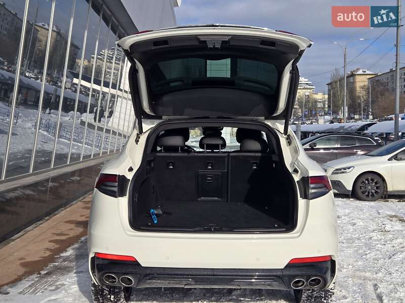 Внедорожник / Кроссовер Maserati Levante 2021 в Киеве фото 35 Внедорожник / Кроссовер Maserati Levante 2021 в Киеве