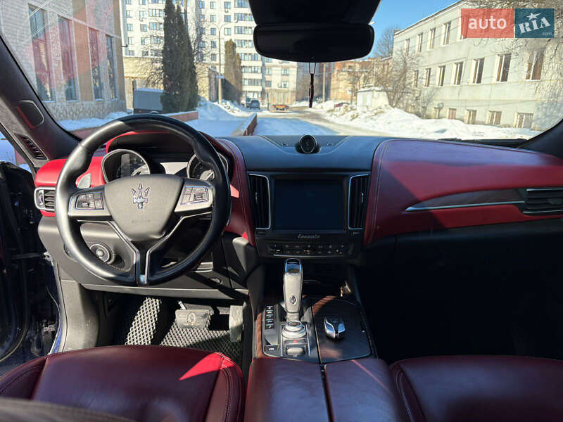 Внедорожник / Кроссовер Maserati Levante 2018 в Тернополе фото 12 Внедорожник / Кроссовер Maserati Levante 2018 в Тернополе