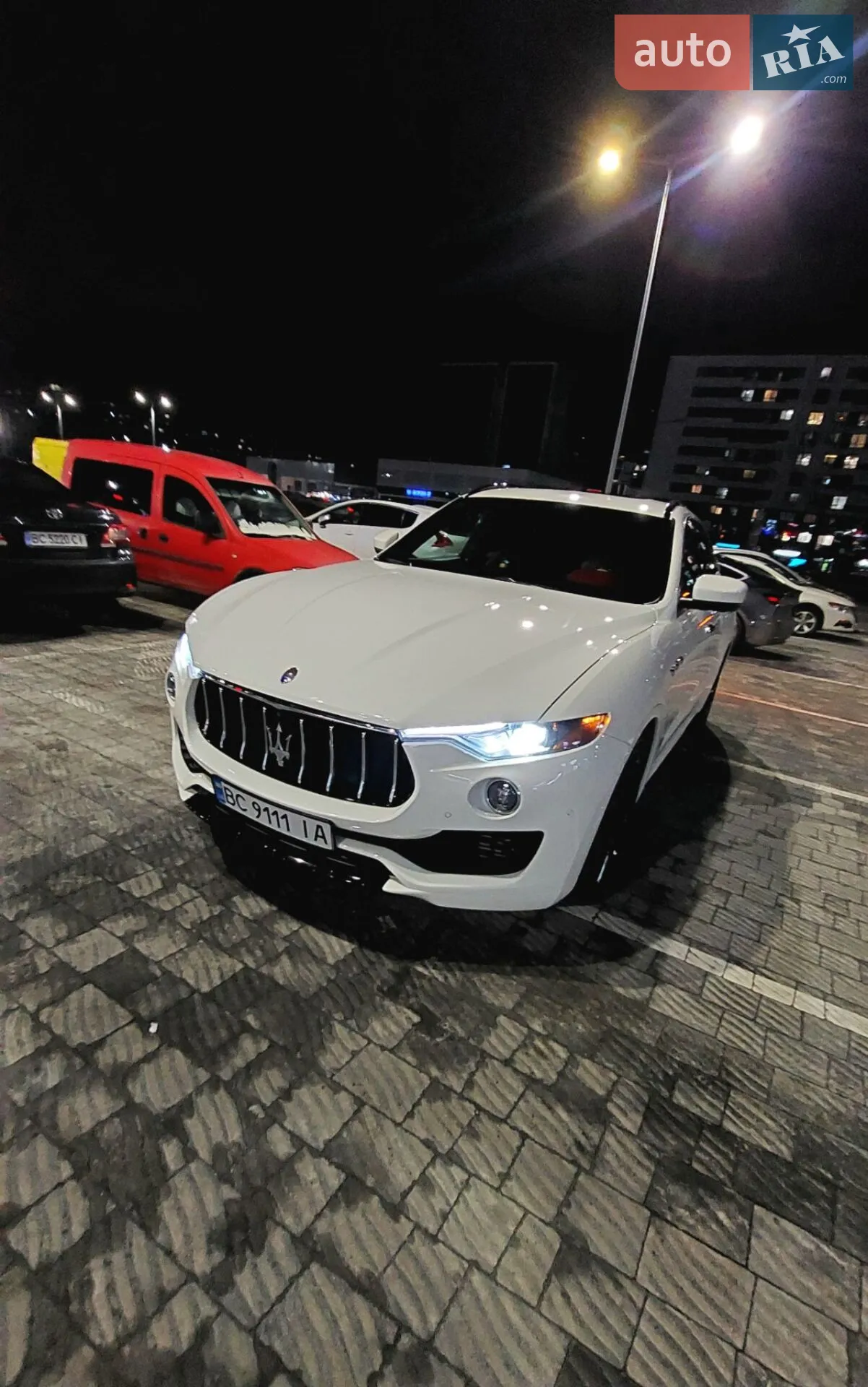 2018 Maserati Levante - мініатюра 4