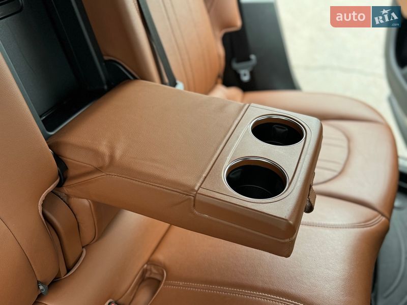 Позашляховик / Кросовер Maserati Levante 2017 в Києві