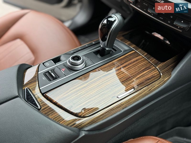 Позашляховик / Кросовер Maserati Levante 2017 в Києві