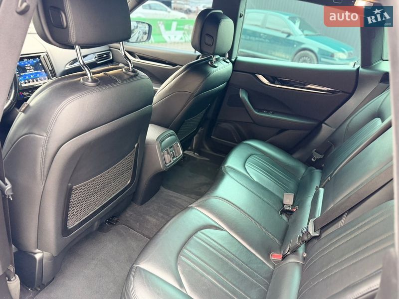 Внедорожник / Кроссовер Maserati Levante 2016 в Киеве фото 18 Внедорожник / Кроссовер Maserati Levante 2016 в Киеве