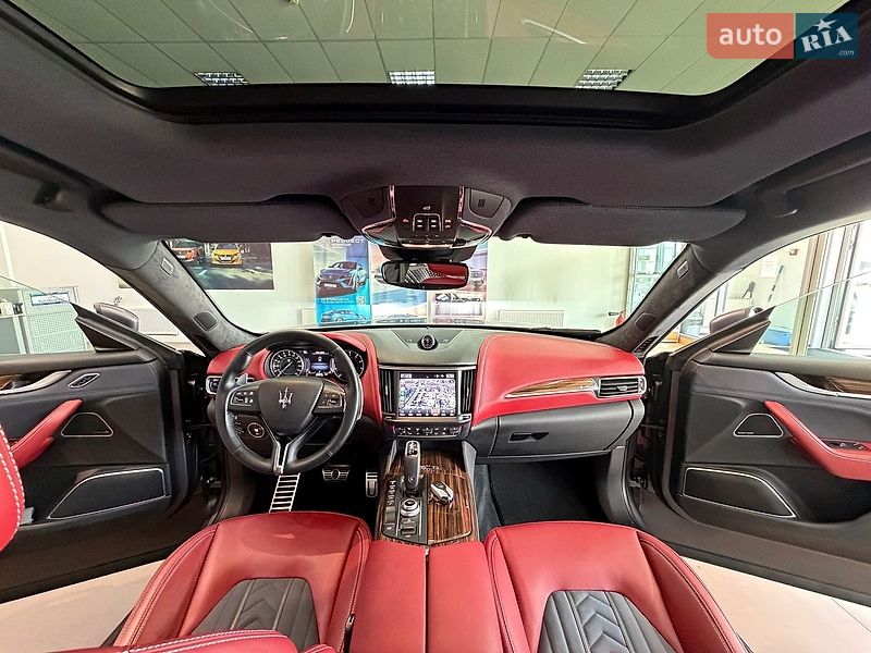 Внедорожник / Кроссовер Maserati Levante 2021 в Чернигове