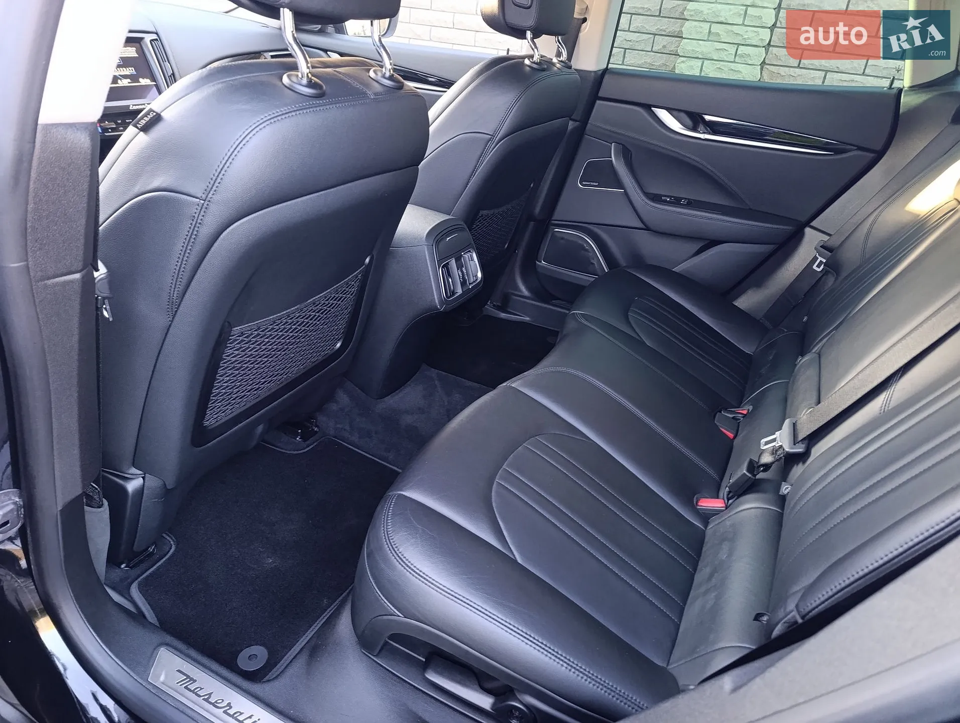 2017 Maserati Levante - мініатюра 19