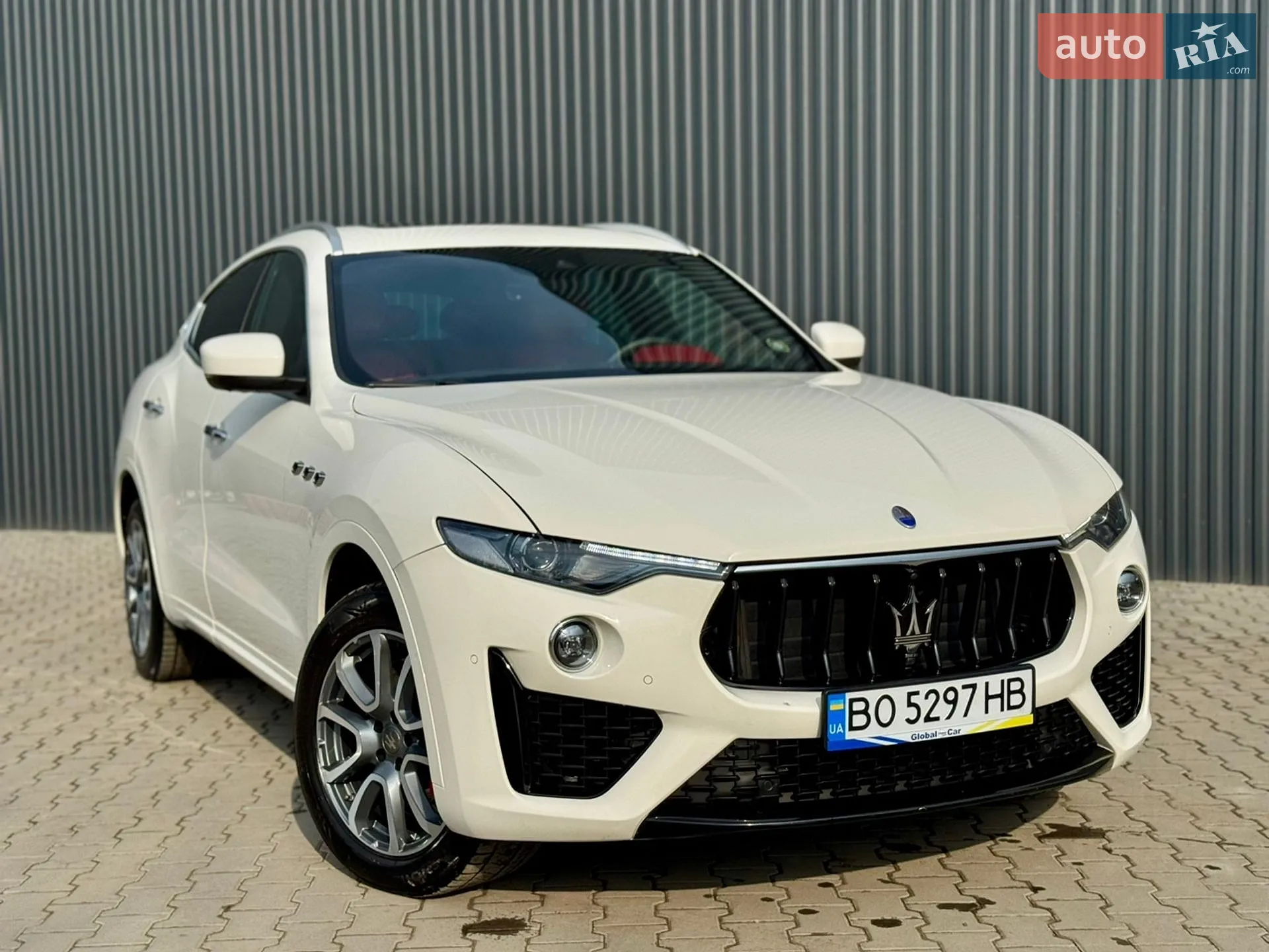2017 Maserati Levante - мініатюра 3