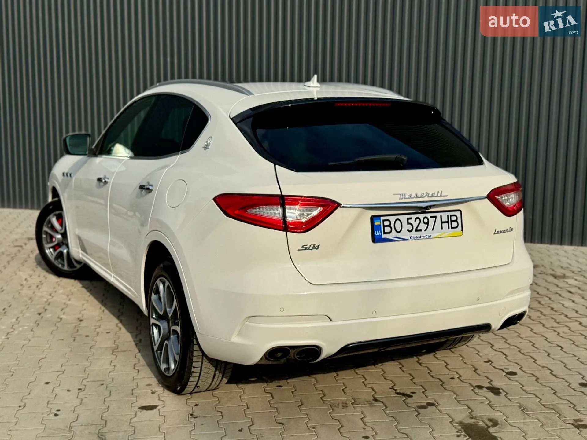 2017 Maserati Levante - мініатюра 24