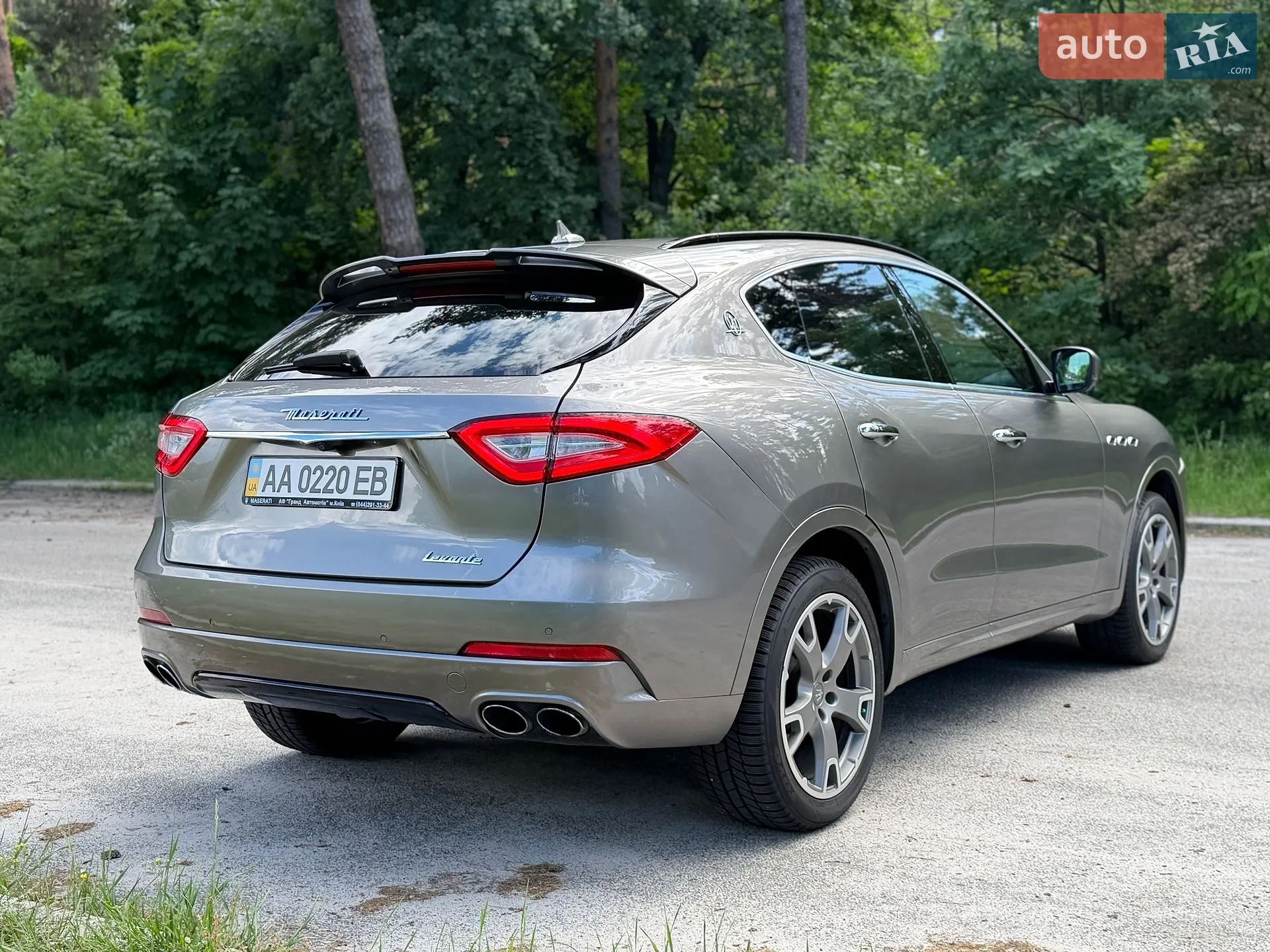 2017 Maserati Levante - мініатюра 5