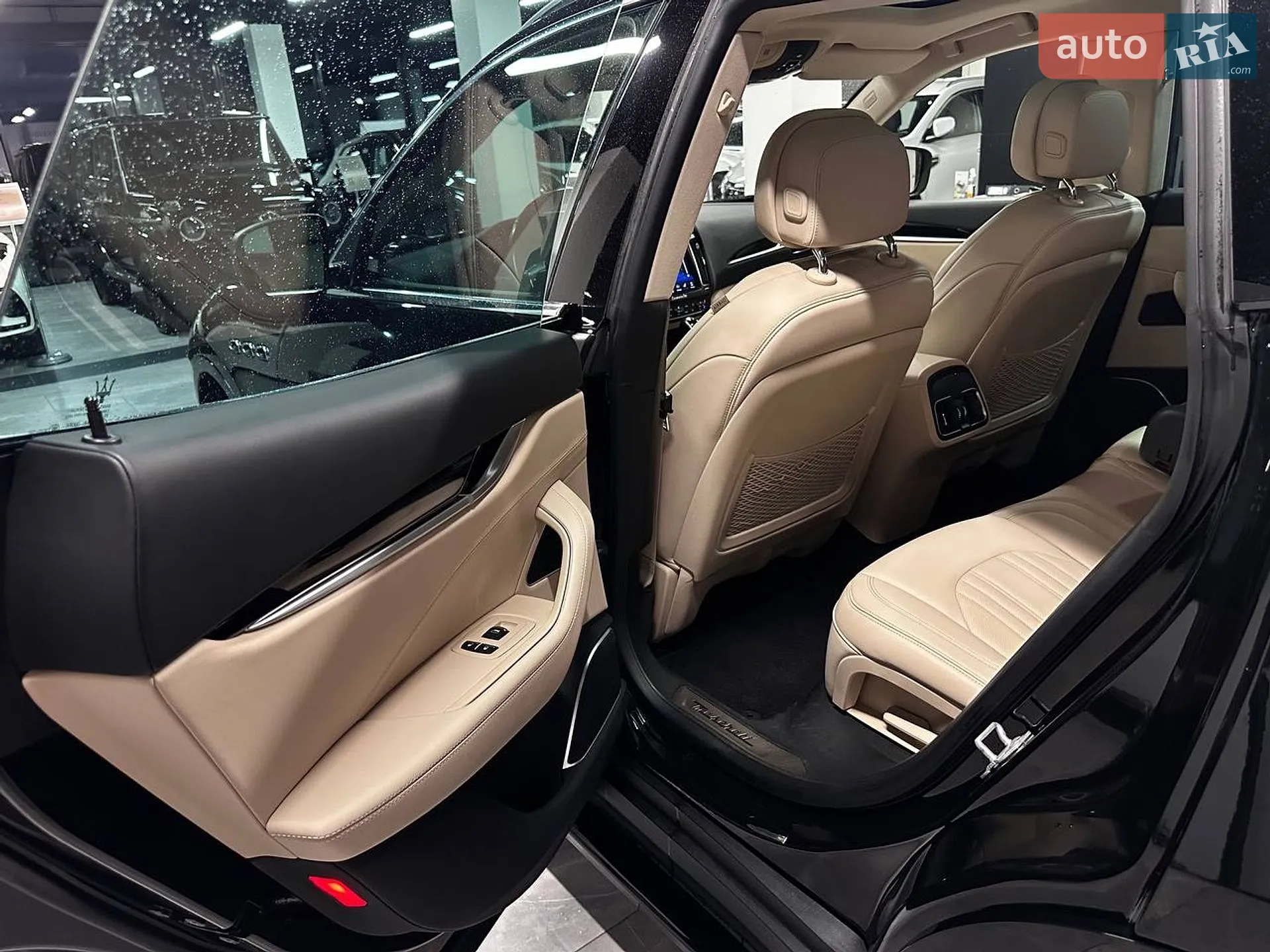 2017 Maserati Levante - мініатюра 34
