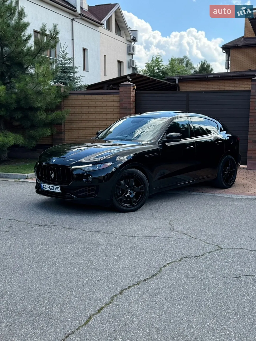 2018 Maserati Levante - мініатюра 3