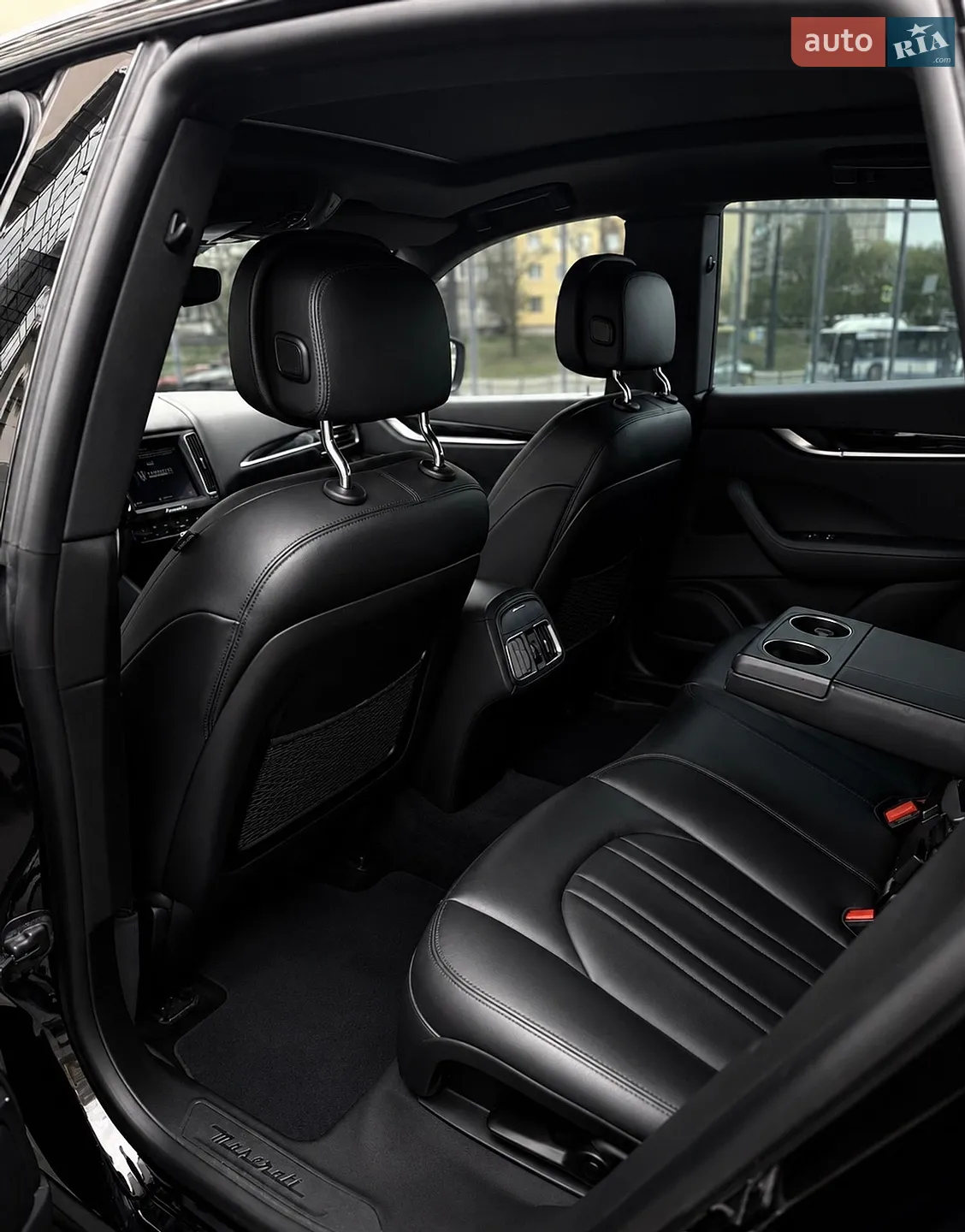 2018 Maserati Levante - мініатюра 12