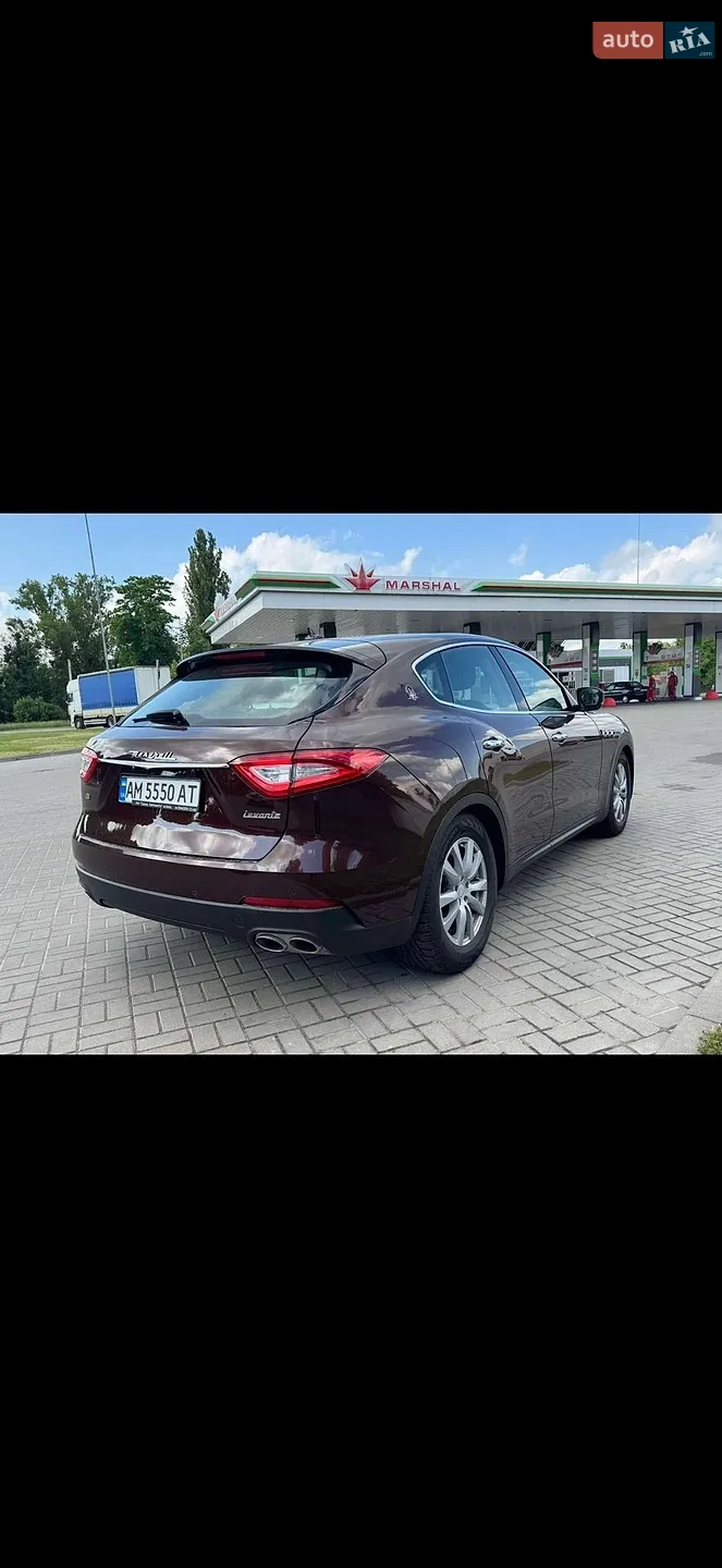 2017 Maserati Levante - мініатюра 11