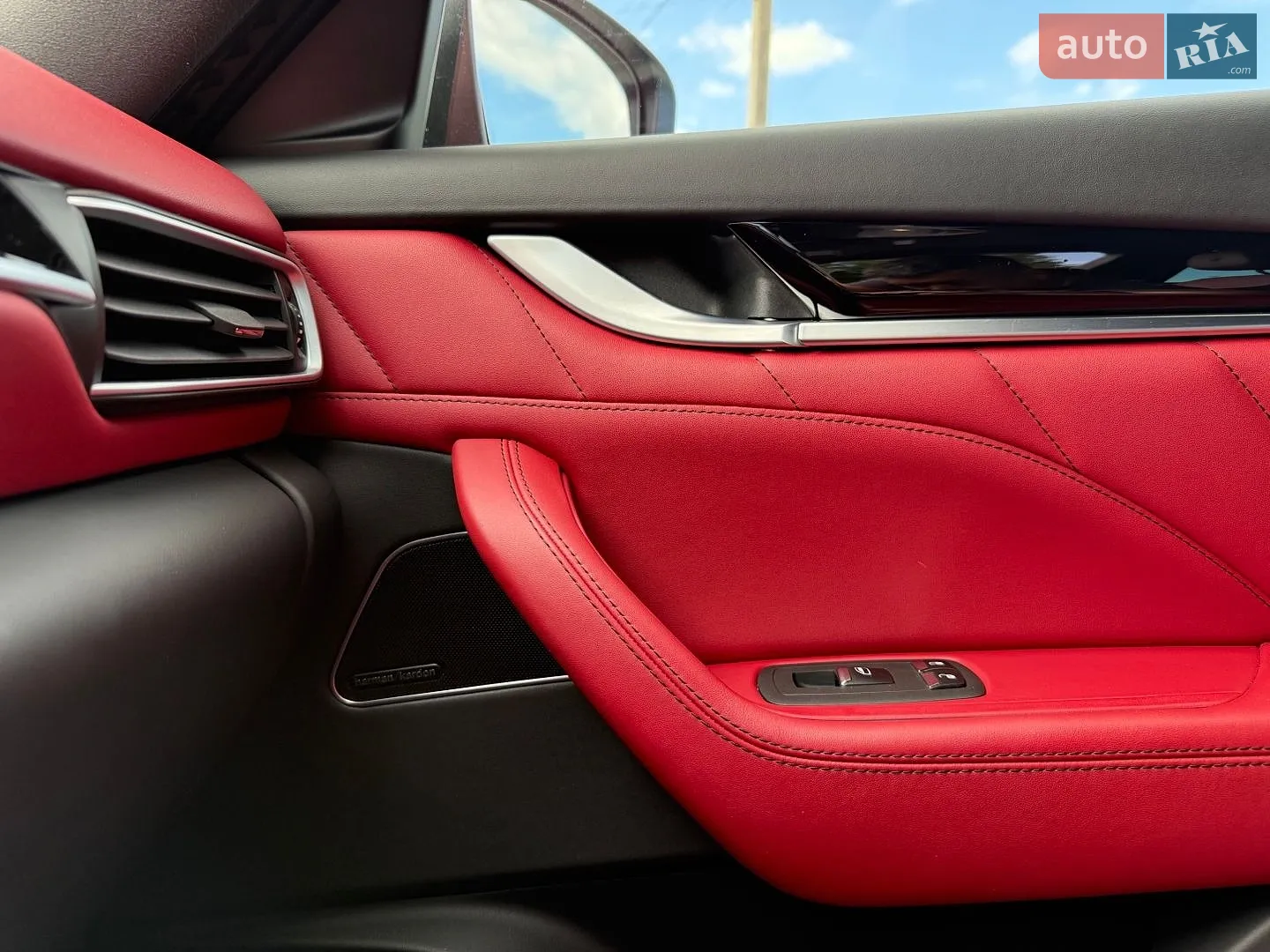 2022 Maserati Levante - мініатюра 29