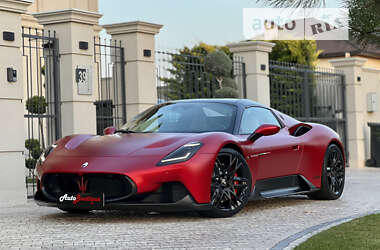 Родстер Maserati MC20 2023 в 