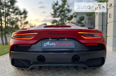 Родстер Maserati MC20 2023 в 