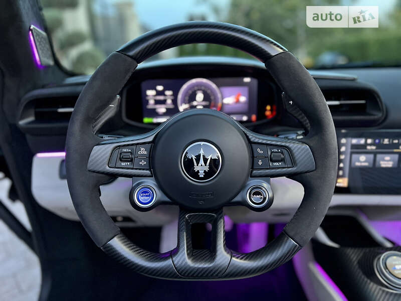 Родстер Maserati MC20 2023 в Одессе фото 62 Родстер Maserati MC20 2023 в Одессе