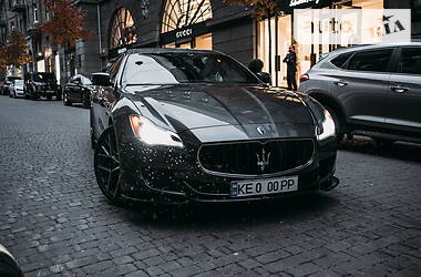 Седан Maserati Quattroporte 2015 в Києві