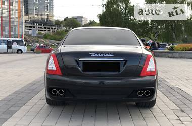 Седан Maserati Quattroporte 2012 в Днепре