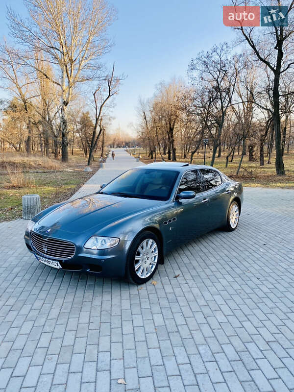 Седан Maserati Quattroporte 2007 в Дніпрі