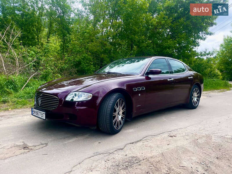 Седан Maserati Quattroporte 2006 в 