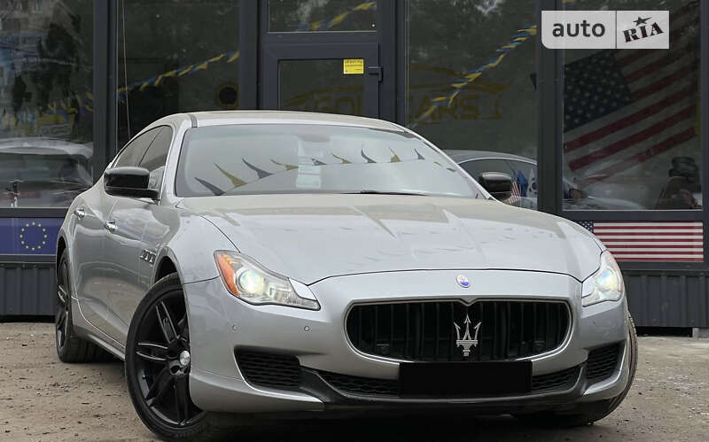 Седан Maserati Quattroporte 2013 в Львові