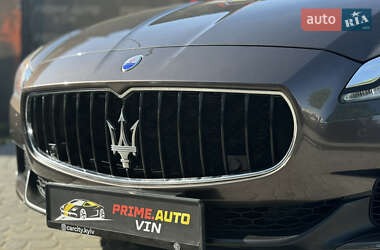 Седан Maserati Quattroporte 2013 в 