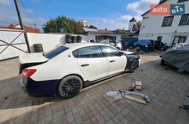 Седан Maserati Quattroporte 2014 в 