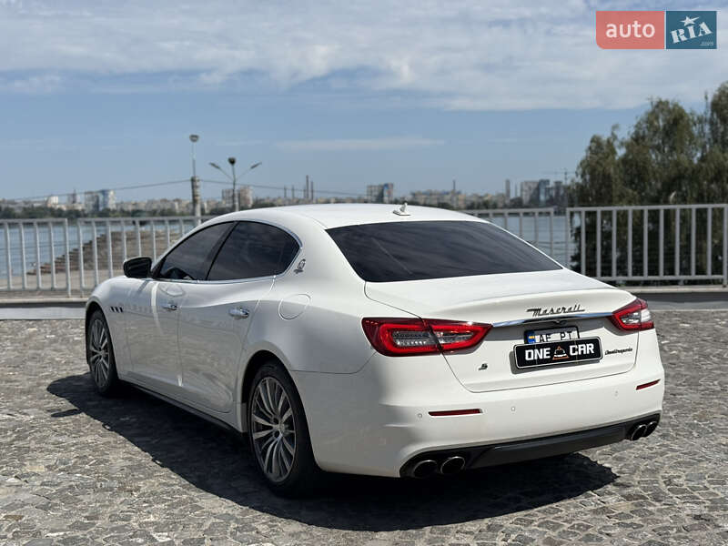Седан Maserati Quattroporte 2017 в Днепре