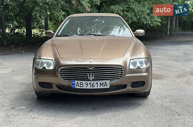 Седан Maserati Quattroporte 2005 в Виннице