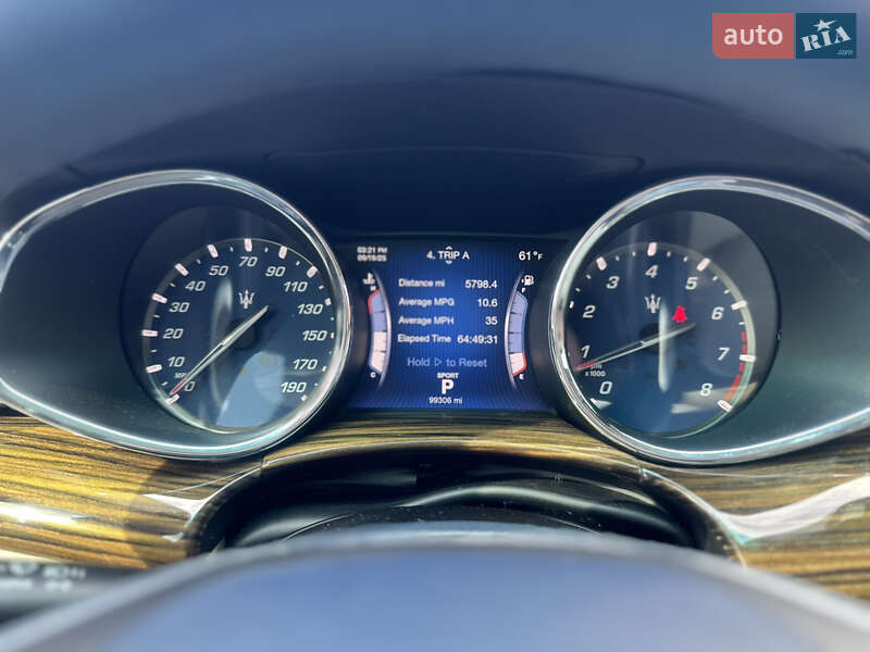 Седан Maserati Quattroporte 2013 в Киеве