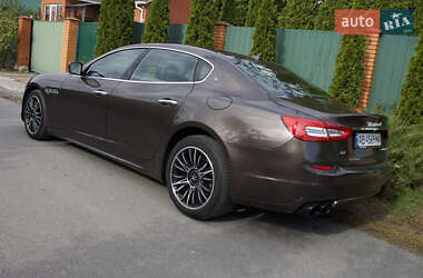 Седан Maserati Quattroporte 2013 в 