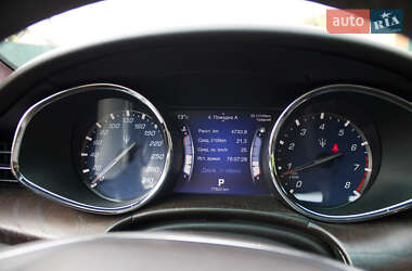 Седан Maserati Quattroporte 2013 в 