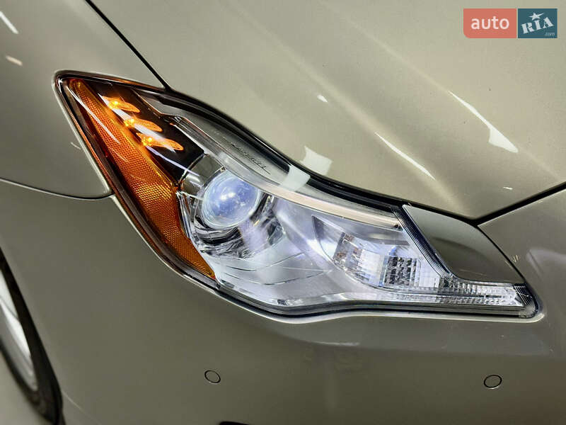 Седан Maserati Quattroporte 2013 в Киеве