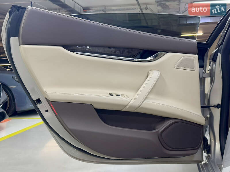 Седан Maserati Quattroporte 2013 в Киеве