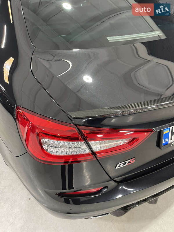 Седан Maserati Quattroporte 2013 в Киеве фото 14 Седан Maserati Quattroporte 2013 в Киеве