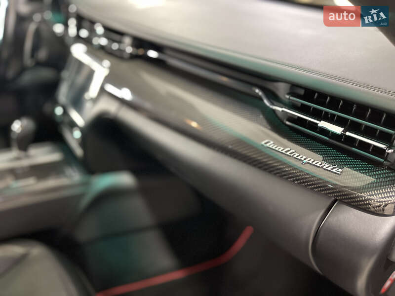 Седан Maserati Quattroporte 2013 в Киеве фото 36 Седан Maserati Quattroporte 2013 в Киеве