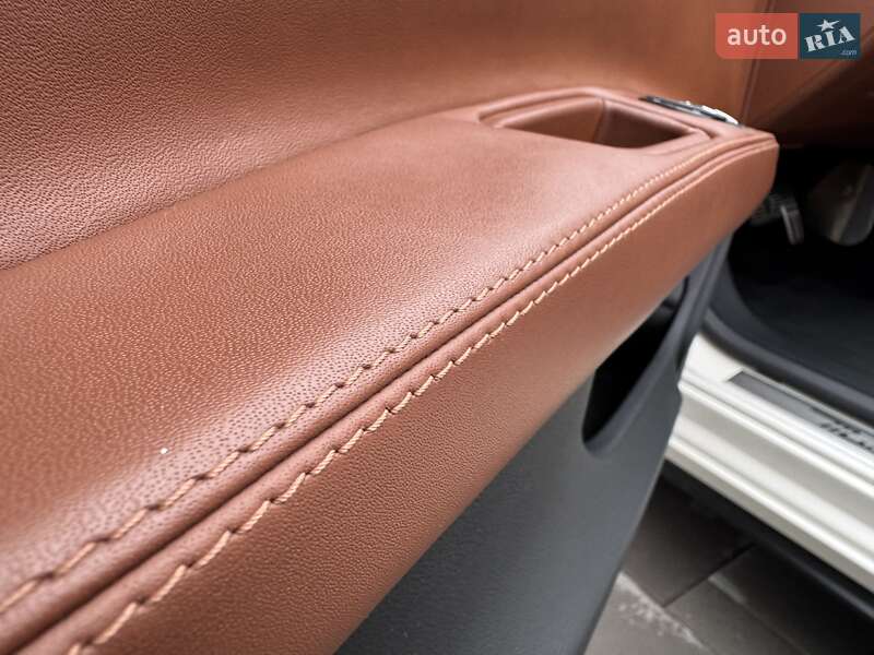 Седан Maserati Quattroporte 2015 в Киеве