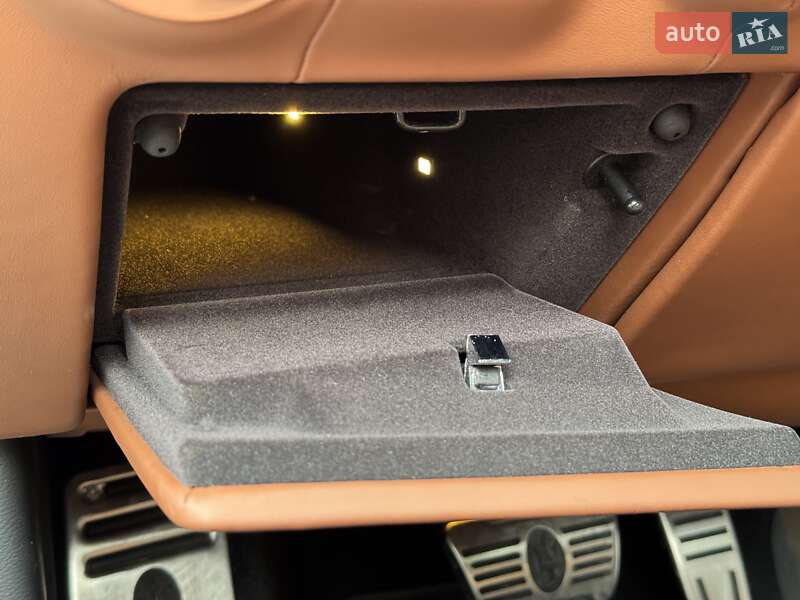 Седан Maserati Quattroporte 2015 в Киеве