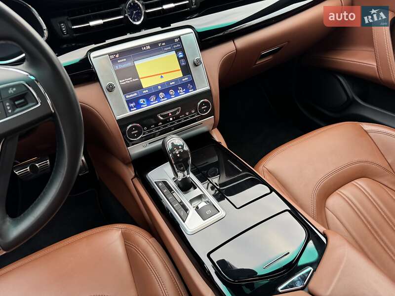 Седан Maserati Quattroporte 2015 в Киеве