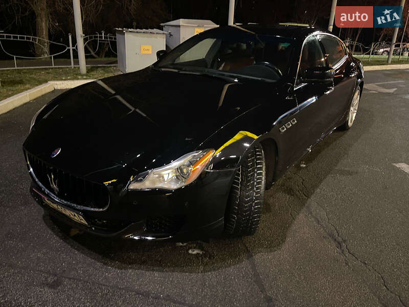 Седан Maserati Quattroporte 2016 в Києві