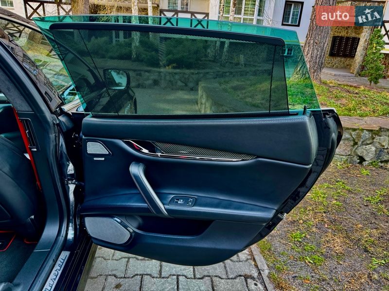Седан Maserati Quattroporte 2013 в Броварах