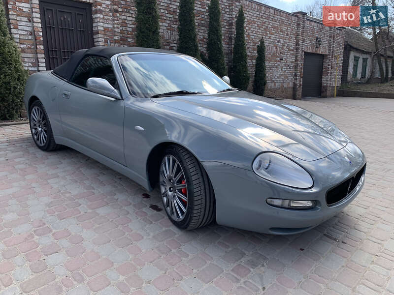 Кабриолет Maserati Spyder 2005 в Днепре