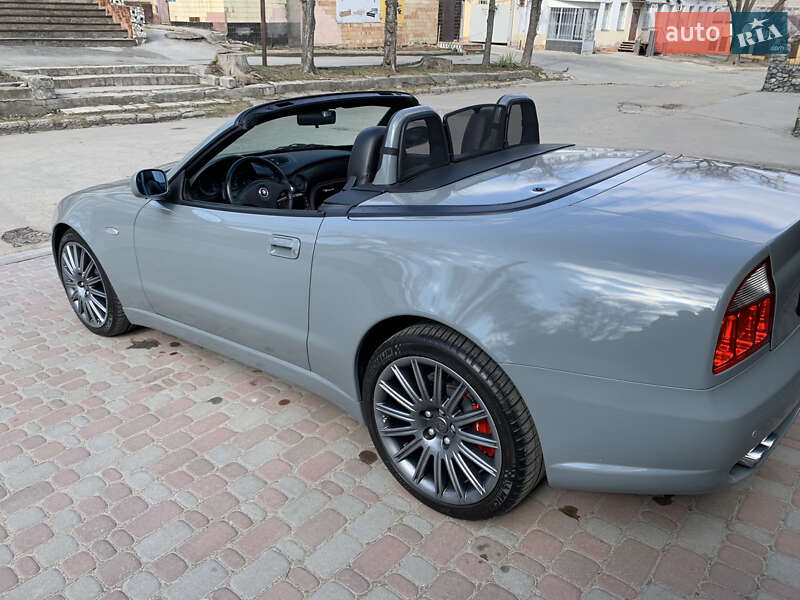 Кабриолет Maserati Spyder 2005 в Днепре