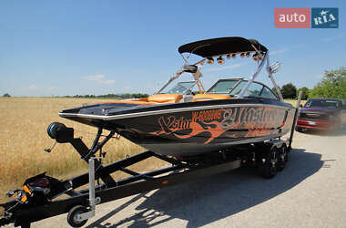 Катер MasterCraft X-Star 2004 в Киеве