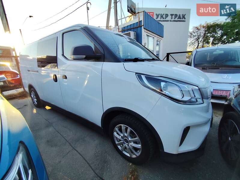 Минивэн Maxus e-Deliver 3 2020 в Киеве