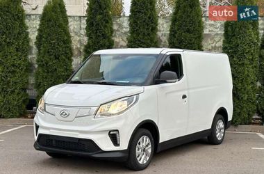 Вантажний фургон Maxus e-Deliver 3 2022 в Києві