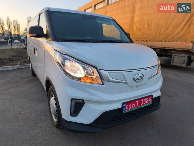 Грузовой фургон Maxus e-Deliver 3 2023 в Киеве