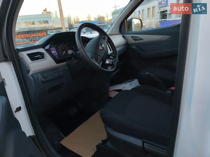 Грузовой фургон Maxus e-Deliver 3 2023 в Киеве