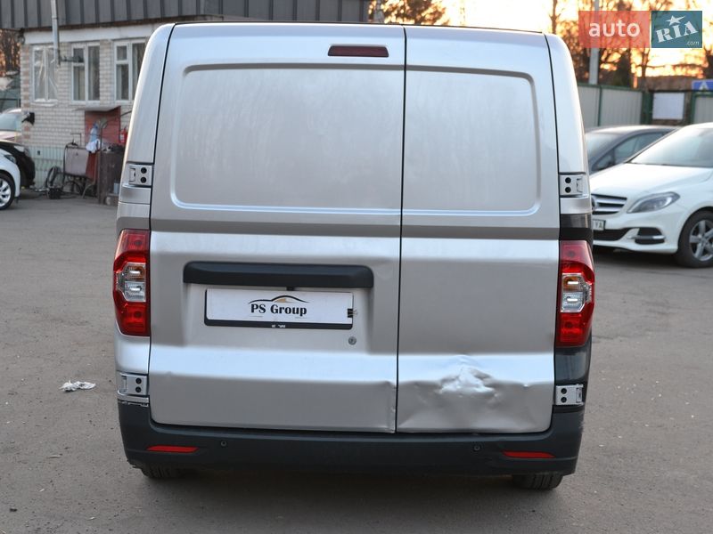 Грузовой фургон Maxus e-Deliver 3 2021 в Луцке фото 9 Грузовой фургон Maxus e-Deliver 3 2021 в Луцке