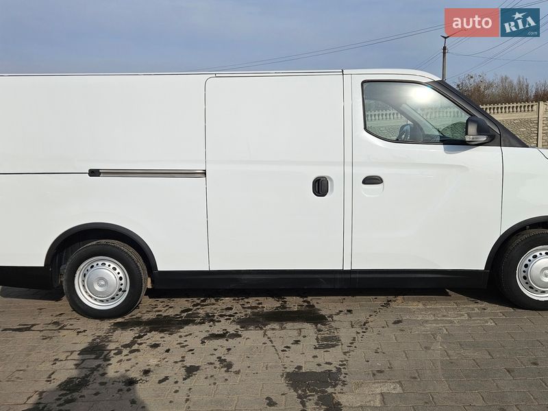 Грузовой фургон Maxus e-Deliver 3 2023 в Радомышле
