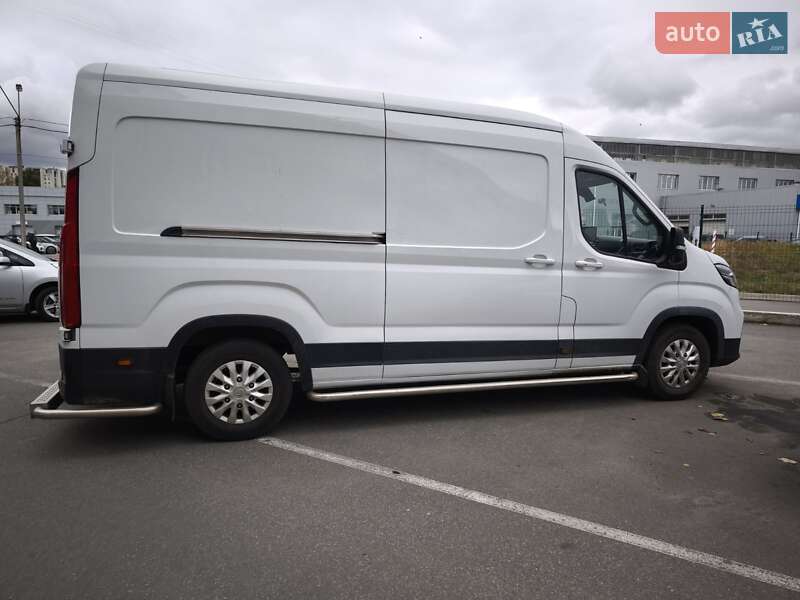 Грузовой фургон Maxus e-Deliver 9 2021 в Киеве